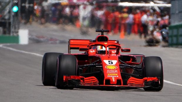 Sebastian Vettel harus puas start dari posisi kedua di GP Amerika Serikat.