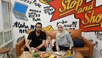 So Sweet! Begini Kemesraan Keluarga Revalina S Temat saat Makan Bareng