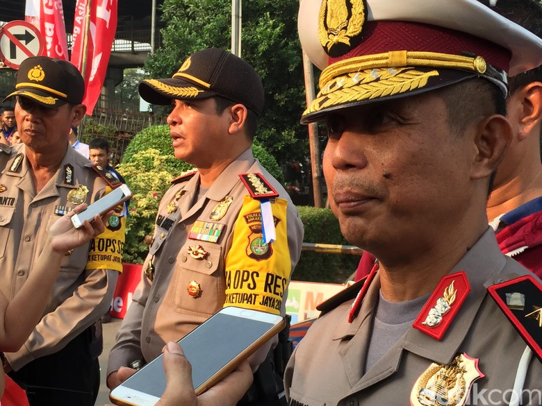 Direktur Registasi Identifikasi Korlantas Polri Brigjen Pol Halim Pagarra Foto: Dadan Kuswaraharja Direktur Registasi Identifikasi Korlantas Polri Brigjen Pol Halim Pagarra Foto: Dadan Kuswaraharja