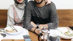 So Sweet! Begini Kemesraan Keluarga Revalina S Temat saat Makan Bareng