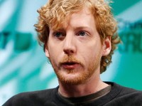 Dropout dari Kampus, Orang-orang Ini Tetap Bisa Sukses Lho