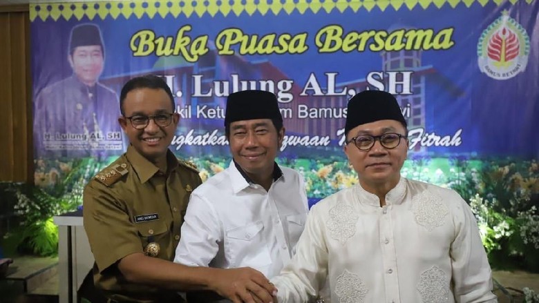 Bukber di Rumah Lulung Anies Zulkifli Cium Kode Serba Biru