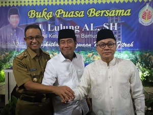 Bukber di Rumah Lulung, Anies-Zulkifli Cium Kode Serba Biru