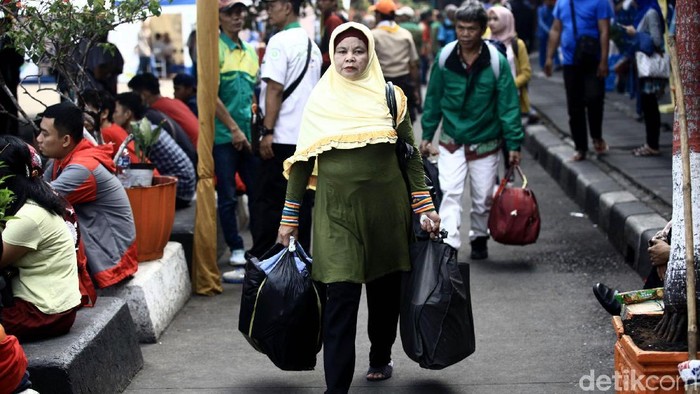 Tergerus Mobil Pribadi, Arus Mudik di Terminal Makassar Turun