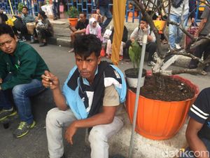 Kisah Penumpang yang Digentayangi Calo di Lebak Bulus
