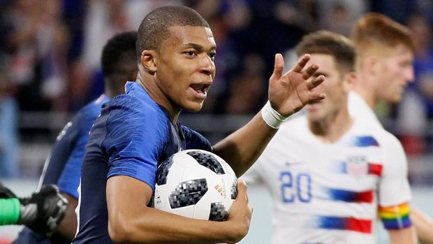 Kylian Mbappe menjadi salah satu pemain termuda di Piala Dunia 2018.