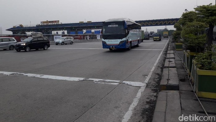 Polda Metro: Kecepatan di Tol Arah ke Cikampek hingga 90 Km/Jam