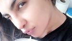 Cantiknya Priyanka Chopra Saat Makan Burger, Salad hingga Donat