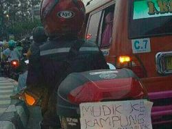 Guyonan Tulisan Mudik yang Bikin Ngakak