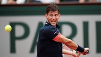Ini adalah final pertama Thiem di Prancis Terbuka, setelah menjejak semifinal di dua tahun beruntun. Pada pertandingan sepanjang 2 jam 42 menit, petenis Austria ini mencetak 34 winner, lebih banyak dari Nadal tapi juga membuat unforced error lebih banyak (42). (Foto: Benoit Tessier/Reuters)