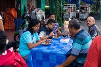 Agar Tak 'Digetok' Harga Saat Makan di Warung Pinggir Jalan, Ini 5 Tipsnya!
