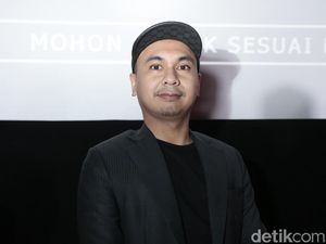 Klarifikasi Raditya Dika Lupa Beri Amplop ke Pernikahan David Nurbianto