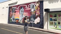 Mila tetap tampak stylish ketika liburan (jscmila/Instagram)
