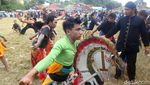 Mudik ke Banyumas, Dihibur Kesenian Kuda Lumping & Lengger