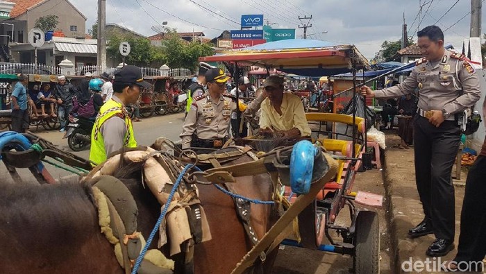 Delman Garut Berhenti Beroperasi