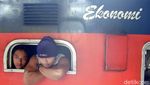 Mudik Kereta Api  Ala Awal Tahun 2000