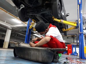 Ini yang Bikin Filter Bensin Mobil Tersumbat