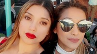 Pesona Tia tak kalah dari Sarah Azhari. Dok. Instagram/tiazhari