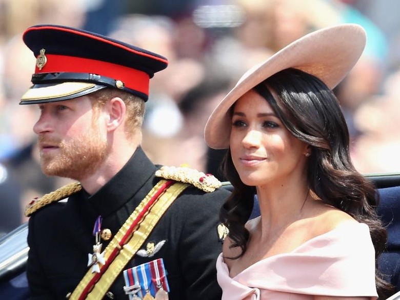Meghan Gugup Hadiri Ultah Ratu, Ini yang Dilakukan Pangeran Harry Meghan Gugup Hadiri Ultah Ratu, Ini yang Dilakukan Pangeran Harry