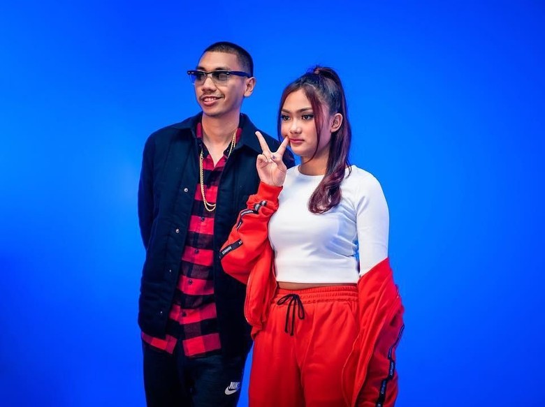 Perutnya Buncit, Marion Jola Kena Nyinyir Tapi Langsung Beri Balasan Perutnya Buncit, Marion Jola Kena Nyinyir Tapi Langsung Beri Balasan