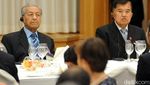 Ramai Dibahas, Begini Momen Mahathir Kunker Perdana ke Jepang