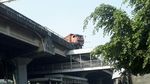 Penampakan Truk Sampah yang Hampir Terjun dari Tol di Jakut