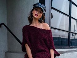 Utang Miliaran di Balik Senyum Manis YouTuber Cantik