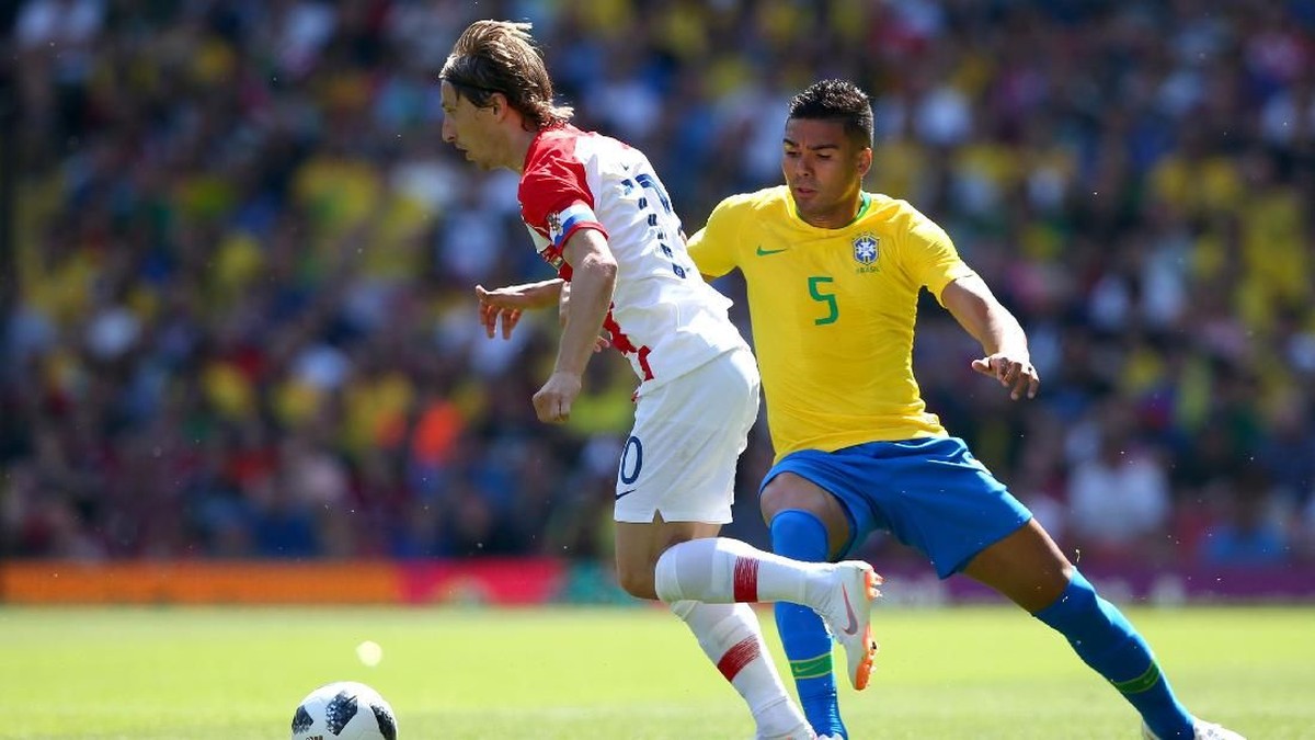 Casemiro dinilai akan sangat krusial untuk permainan timnas Brasil di Piala Dunia 2018. (Foto: Alex Livesey/Getty Images)