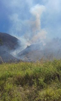 100 Ha Lahan di Pinggiran Danau Toba Terbakar