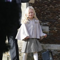 Meskipun dia adalah cicit Ratu, namun Savannah tak punya titel putri di depan namanya. Ini karena ketika ayahnya lahir tahun 1977, orangtuanya, Putri Anne dan Kapten Mark Phillips menolak tawaran Ratu memberikan titel kerajaan untuk putranya. Setelahnya, keturunan Peter Phillips pun tak punya gelar. Foto: Dok. Getty Images