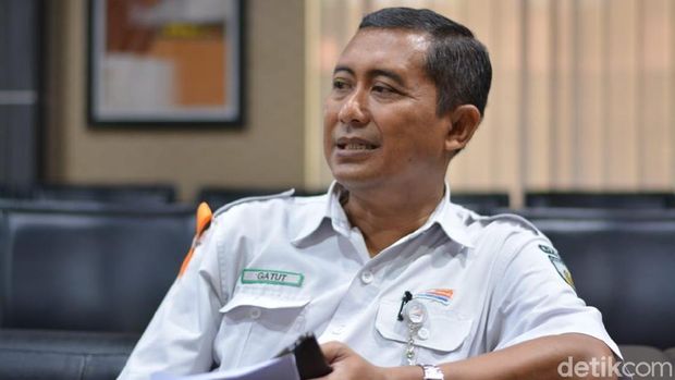 Manajer Humas PT KAI Daop 8 Surabaya, Gatut Sutiyatmoko. (Foto: Hilda Meilisa Rinanda/detikcom)