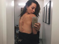 Utang Miliaran di Balik Senyum Manis YouTuber Cantik