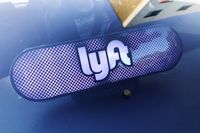 Salip Uber, Lyft Akan Melantai di Bursa AS Bulan Depan