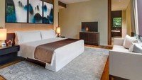 The Capella Hotel memiliki dua kamar dengan tipe suite presidensial. Ruangan ini memiliki gaya tradisional Inggris dengan desain interior penuh dengan pernak-pernik dan ornamen Asia. Istimewa/Capella Hotel.