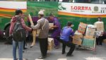 Ribuan Pemudik Padati Terminal Pulo Gebang