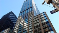 Selain Trump Tower, Trump juga punya saham di gedung 1290 Avenue of The Americas yang juga ada di New York. Foto: Forbes