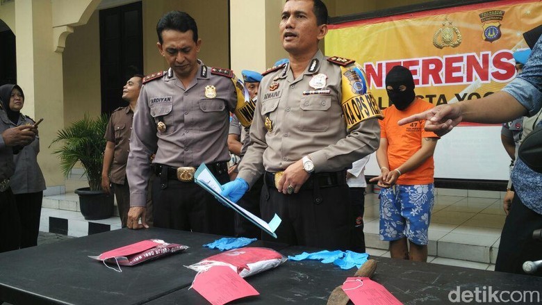 Mahasiswa UGM yang Tewas Dibacok Ternyata Korban Salah Sasaran Mahasiswa UGM yang Tewas Dibacok Ternyata Korban Salah Sasaran