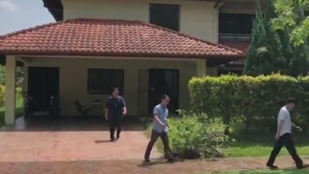 Rumah persembunyian Najib di Putrajaya yang digeledah polisi