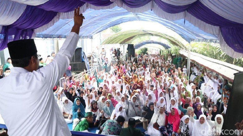 Di Lumajang, Gus Ipul Dorong Revitalisasi dan Peningkatan Pasar Desa Di Lumajang, Gus Ipul Dorong Revitalisasi dan Peningkatan Pasar Desa