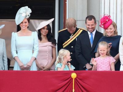 Beda Gaya Debut Meghan Markle Vs Kate Middleton di Trooping The Colour