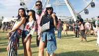 Mila seru-seruan di gelaran Coachella bersama para sahabat (jscmila/Instagram)