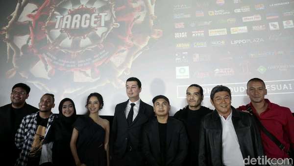 Cerita Raditya Dika di Film Target Cerita Raditya Dika di Film Target