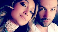 Tia Azhari telah menikah dengan pria bule bernama Nathan Channing. Dok. Instagram/tiazhari