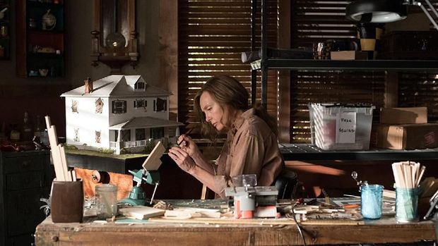 Mengacak-acak Perasaan, 'Hereditary' Film Horor Menjengkelkan