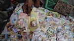 Berburu Aneka Amplop Lebaran di Pasar Asemka