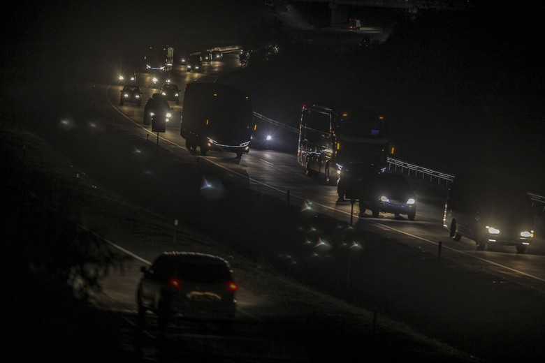 One Way Berakhir, Tol Cipali-Jakarta Dibuka 2 Arah One Way Berakhir, Tol Cipali-Jakarta Dibuka 2 Arah