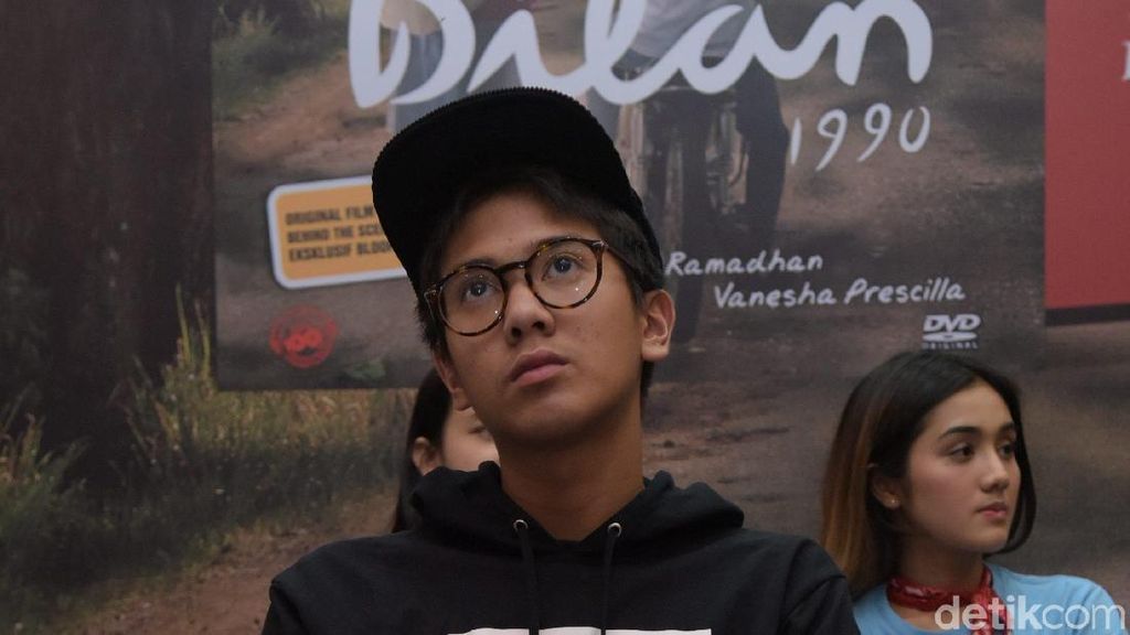 Dirasa Tak Cocok Jadi Minke di Bumi Manusia, Ini Jawaban Nyeleneh Iqbaal