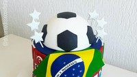 Banyak juga nih pendukungnya Brazil. Kue ini juga dibuat dengan konsep Brazil. Keren ya? Foto : instagram @dissemediseccofeitaria