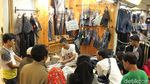 Jelang Lebaran Pasar Tanah Abang Diserbu Pembeli