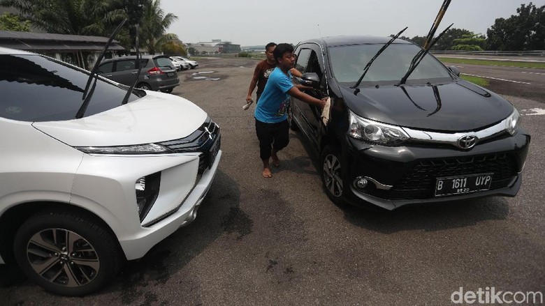 Xpander dan Avanza Foto: Grandyos Zafna Xpander dan Avanza Foto: Grandyos Zafna